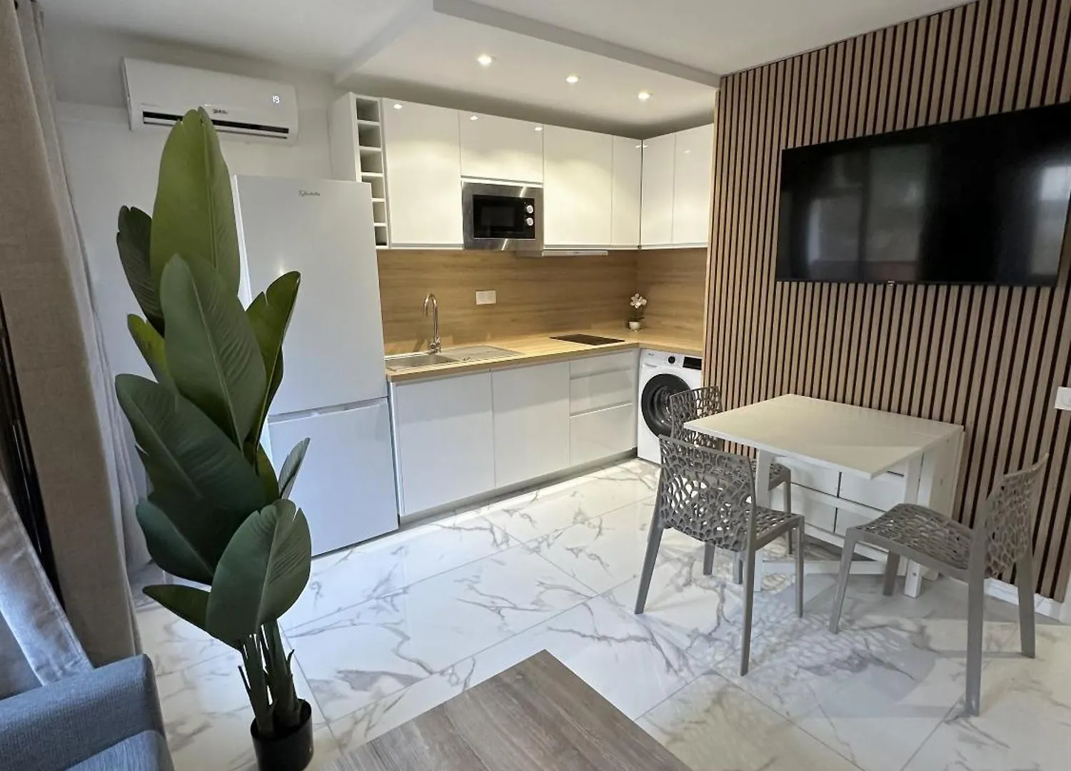 Residence Graziella Appartement 109 Juan-les-Pins Lägenhet