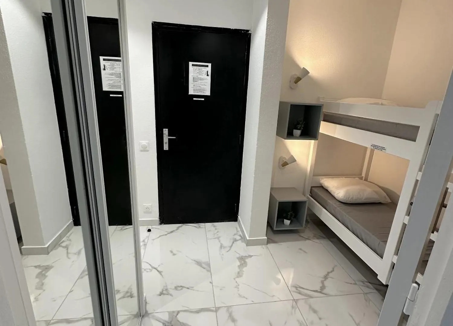Residence Graziella Appartement 109 Juan-les-Pins 0*,  Frankrike